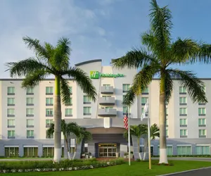 Photo 2 - Holiday Inn Miami-Doral Area, an IHG Hotel