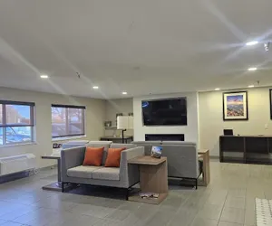 Photo 3 - Wingate by Wyndham Los Alamos