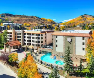 Photo 2 - Grand Lodge Crested Butte
