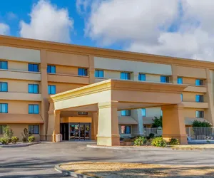 Photo 2 - La Quinta Inn & Suites by Wyndham Las Cruces Organ Mountain