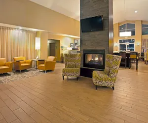 Photo 3 - Hampton Inn & Suites Cleveland/Independence