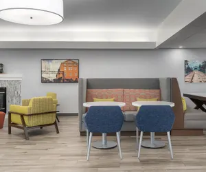 Photo 4 - Hampton Inn Altoona