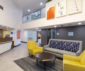 Photo 3 - Holiday Inn Express & Suites Phoenix - Tempe by IHG