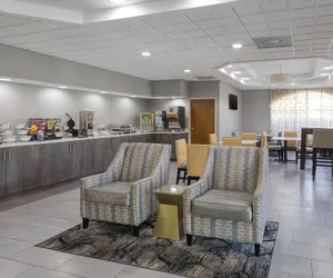 Photo 3 - Best Western Executive Inn & Suites