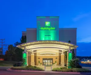 Photo 2 - Holiday Inn Baltimore BWI Airport, an IHG Hotel