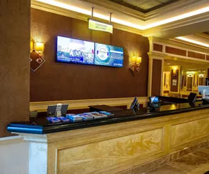 Photo 4 - Gold Strike Casino Resort