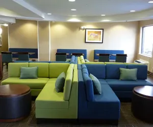 Photo 3 - Comfort Inn Shepherdsville - Louisville South