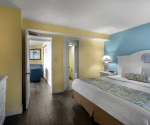 Photo 3 - Monterey Bay Suites