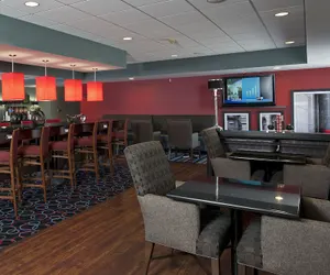 Photo 3 - Hampton Inn Grand Rapids-South