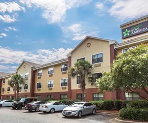 Photo 2 - Extended Stay America Suites Wilmington New Centre Drive
