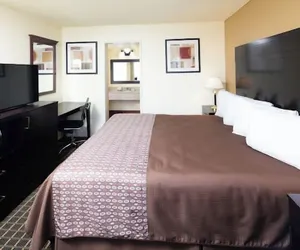 Photo 2 - GuestPlace Inn & Suites