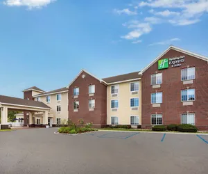 Photo 2 - Holiday Inn Express Hotel & Suites Acme-Traverse City, an IHG Hotel