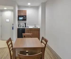 Photo 5 - Holiday Inn Express & Suites Indianapolis Northwest by IHG