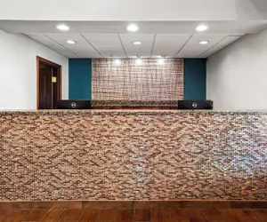 Photo 4 - Best Western Fort Wayne Inn & Suites North