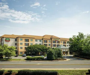 Photo 2 - Courtyard by Marriott Springfield