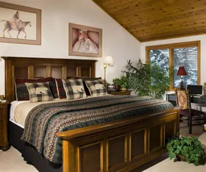 Photo 4 - Townsend Place