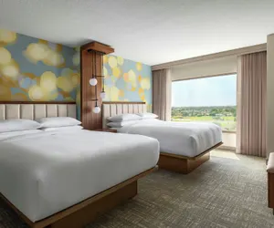 Photo 2 - Anaheim Marriott Suites