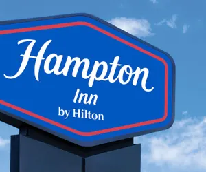 Photo 2 - Hampton Inn Dublin