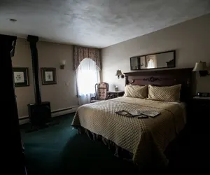 Photo 4 - Hotel Ruby Marie