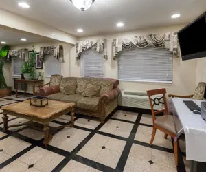 Photo 3 - Days Inn by Wyndham Oklahoma City West