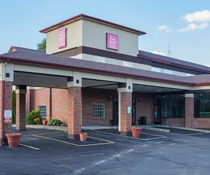 Photo 2 - Red Roof Inn & Suites Lake Orion/ Auburn Hills
