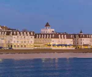 Photo 2 - Nantasket Beach Resort