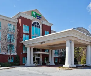 Photo 2 - Holiday Inn Express & Suites Greenville-I-85 & Woodruff Rd, an IHG Hotel