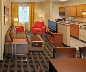 Photo 5 - TownePlace Suites by Marriott Fort Lauderdale Weston