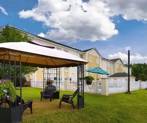 Photo 2 - Quality Inn Spring Mills - Martinsburg North