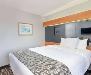 Photo 5 - Microtel Inn & Suites by Wyndham Cordova/Memphis/By Wolfchas