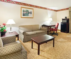 Photo 3 - Holiday Inn Exp Winston Salem, an IHG Hotel