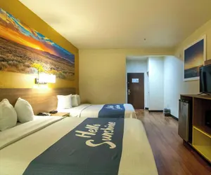 Photo 5 - Days Inn & Suites by Wyndham Houston North/Aldine