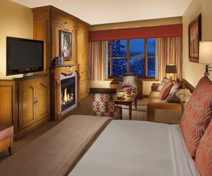 Photo 4 - Snake River Lodge - Amenities at Sister Property