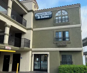 Photo 2 - Laguna Inn & Suites