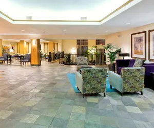 Photo 3 - Holiday Inn Express San Antonio Rivercenter Area, an IHG Hotel