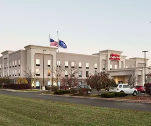 Photo 2 - Hampton Inn & Suites Detroit/Sterling Heights