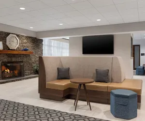 Photo 3 - Hampton Inn Bloomsburg