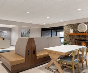 Photo 2 - Hampton Inn Bloomsburg