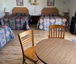 Photo 2 - Marianna Inn Panguitch
