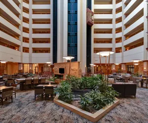 Photo 4 - Embassy Suites by Hilton Hot Springs Hotel & Spa