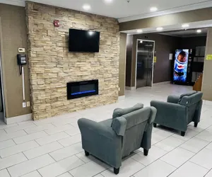 Photo 5 - Super 8 by Wyndham South Bend