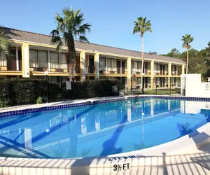 Photo 2 - Econo Lodge Ormond Beach North - Daytona