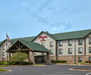 Photo 2 - Hampton Inn Kansas City The Legends