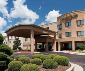 Photo 2 - Courtyard by Marriott Texarkana