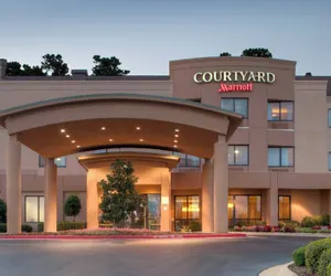 Photo 2 - Courtyard by Marriott Texarkana