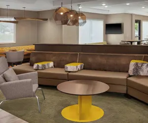 Photo 4 - SpringHill Suites by Marriott Lansing