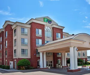 Photo 2 - Holiday Inn Express & Suites W. Monroe, an IHG Hotel