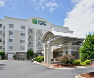 Photo 2 - Holiday Inn Express Hotel & Suites Mooresville - Lake Norman, an IHG Hotel