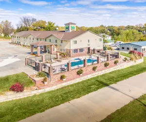 Photo 2 - Wamego Inn and Suites