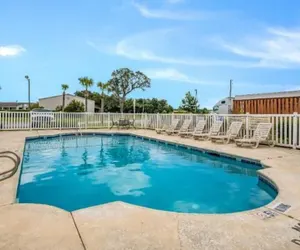 Photo 4 - Golden Isles Inn & Suites Brunswick South